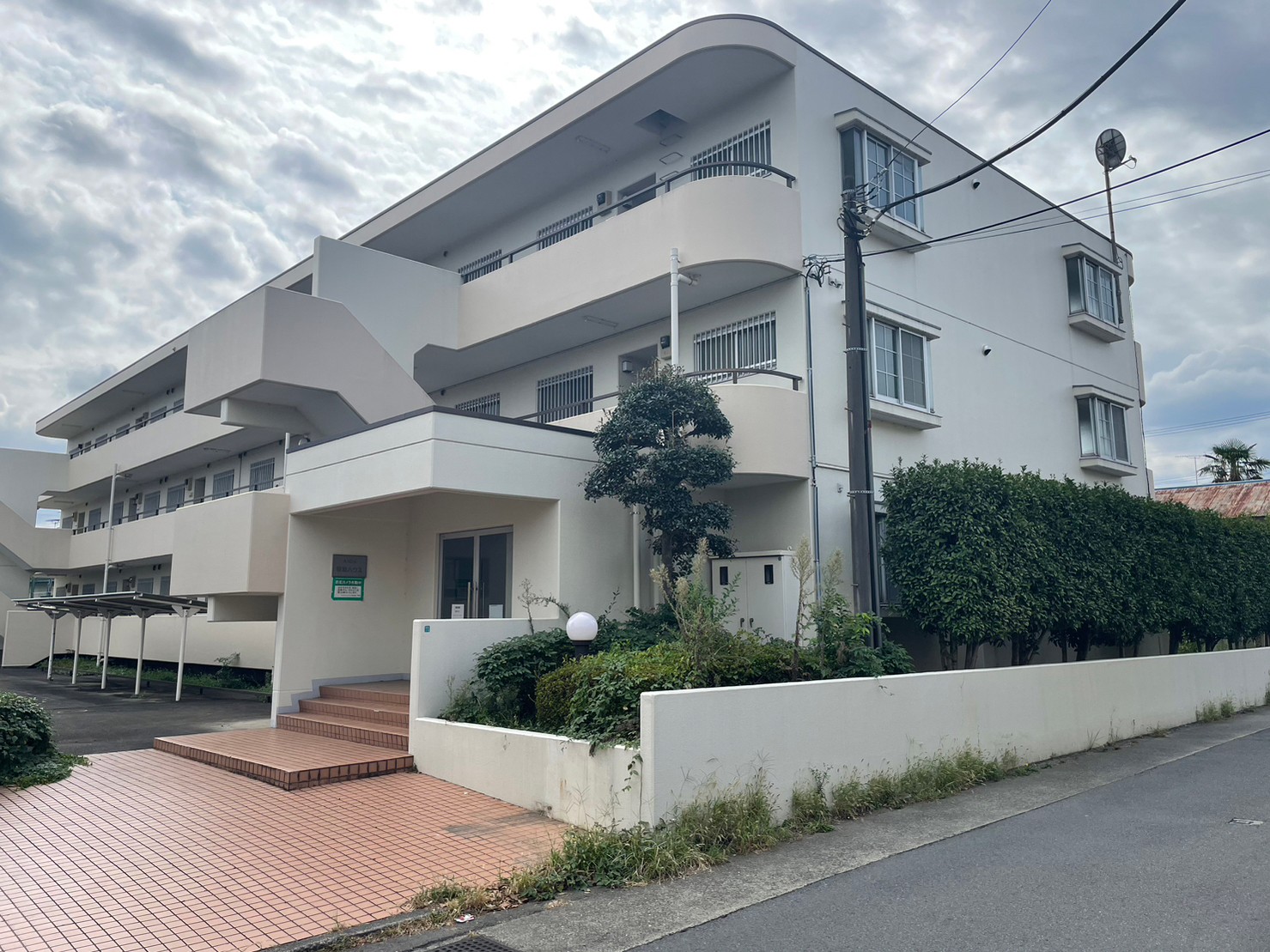 https://www.sun-arise.co.jp/dcms_media/image/1%E7%9B%B8%E6%A8%A1%E5%8E%9F%E6%A9%8B%E6%9C%AC%E7%8F%BE%E5%A0%B4%E5%86%99%E7%9C%9F_230929_6.jpg